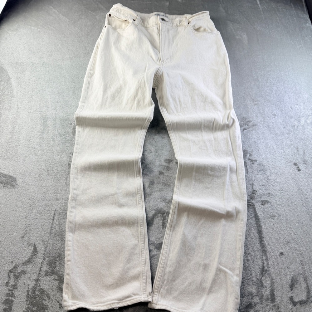 Abercrombie & Fitch Curve Love 70s Vintage Flare Ultra High Rise Jeans White 31